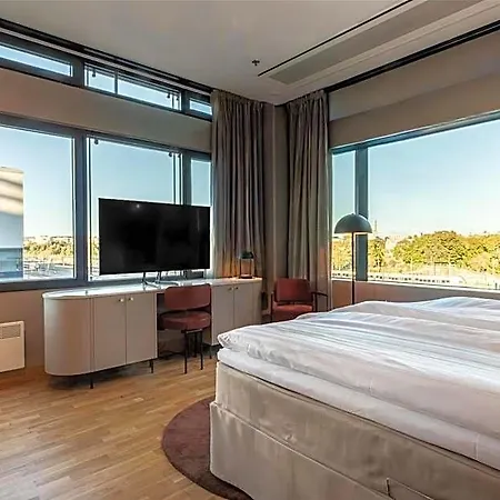 Hotel Scandic Station 4*