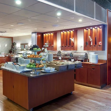 Scandic Station 4*